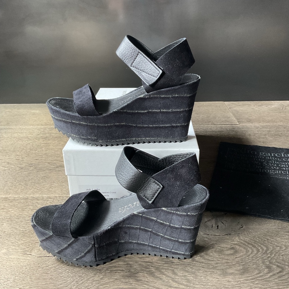 Pedro Garcia Usha wedge sandal 8.5
